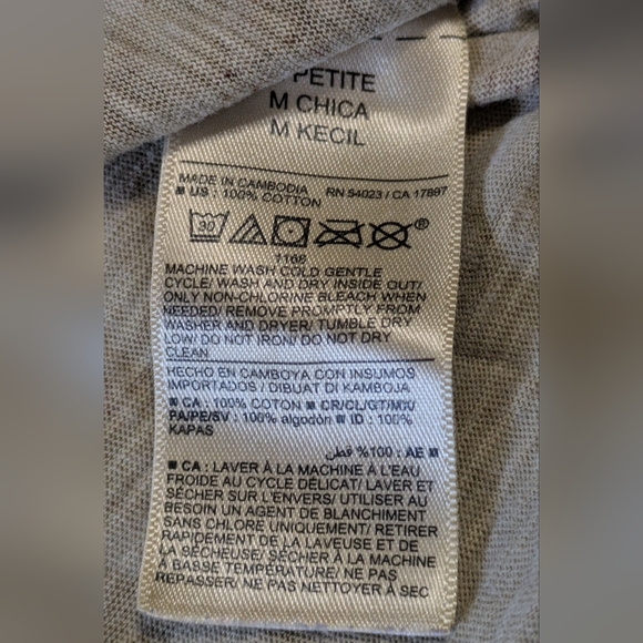 100% Cotton Old Navy Floral Short Sleeve Top - Size M Petite. - Picture 7 of 7